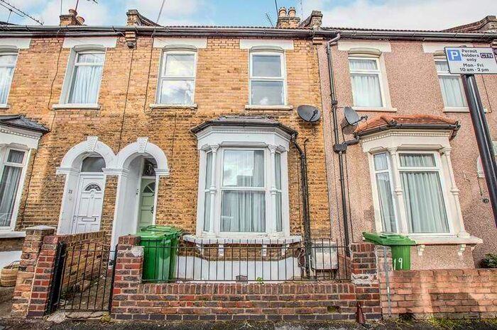 1 Bedroom Apartment To Rent In Braemar Road, London, E13