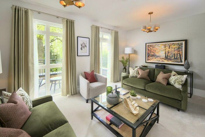 5 Bedroom Town House For Sale In Royal Terrace, Knights Quarter, Winchester, SO22