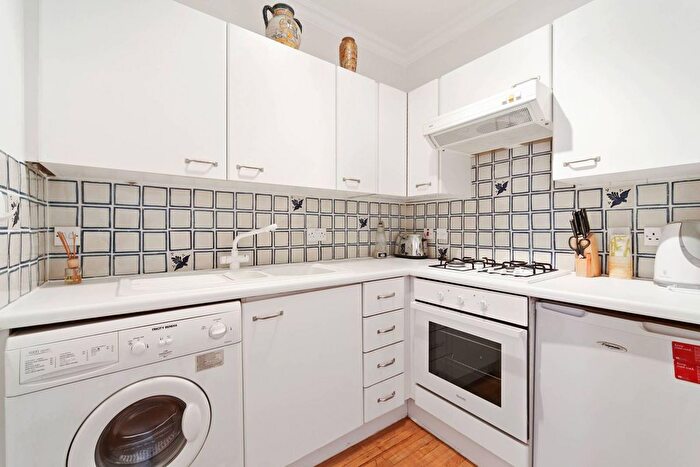 1 Bedroom Flat To Rent In Cranley Gardens, South Kensington, London, SW7