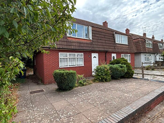 3 Bedroom Semi Detached House For Sale In Marriott Road, Bedworth, Warwickshire, CV12