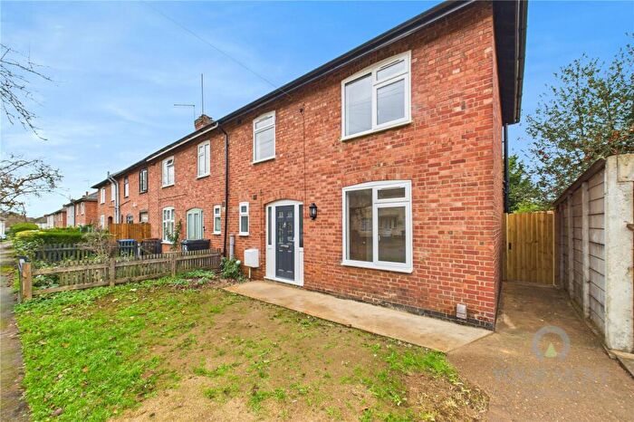 3 Bedroom End Of Terrace House For Sale In Addison Road, Abington, Northampton, Northamptonshire, NN3