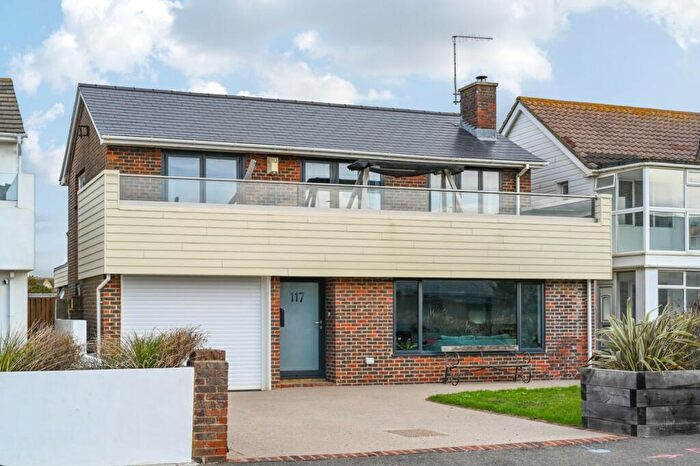 4 Bedroom Detached House To Rent In Old Fort Road, Shoreham, West Sussex, BN43