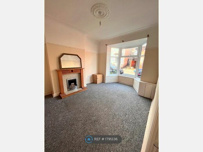 2 Bedroom Terraced House To Rent In Birkenhead, Wirral, CH41