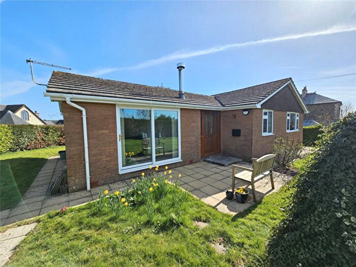 3 Bedroom Bungalow For Sale In Dolton, Winkleigh, EX19