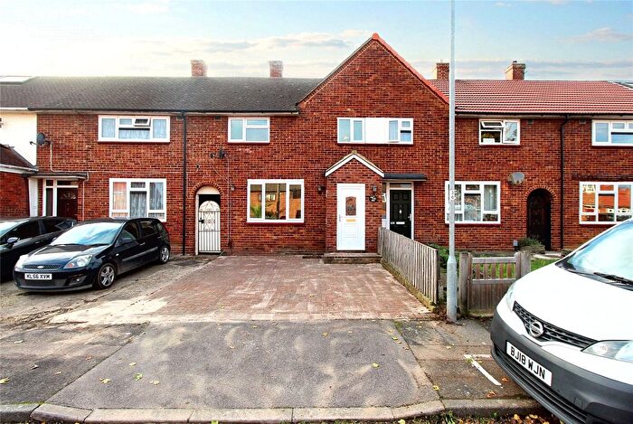 3 Bedroom Terraced House To Rent In Daventry Road, Romford, RM3