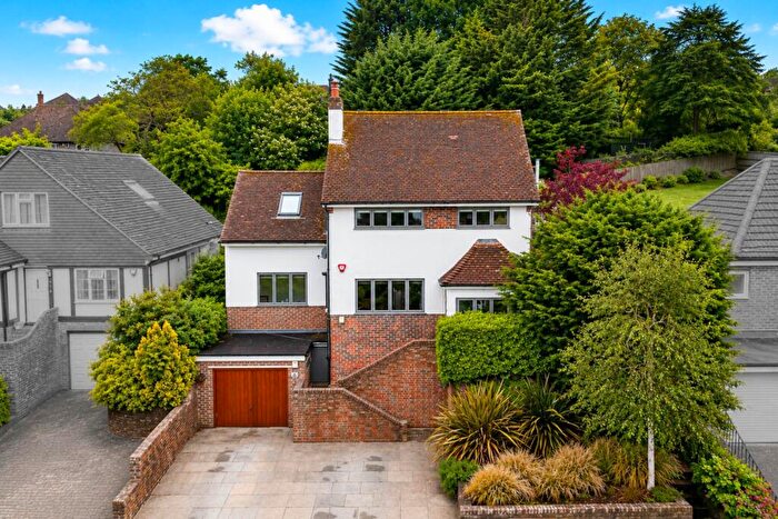 5 Bedroom Detached House For Sale In Hillside Way, Withdean, BN1