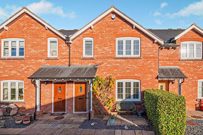 3 Bedroom Terraced House For Sale In Farndon, Cheshire, CH3