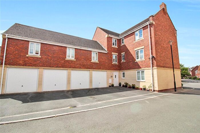 2 Bedroom Apartment For Sale In Dorney Road, Redhouse, Swindon, SN25