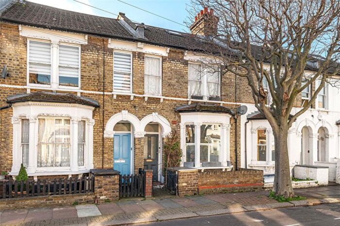 1 Bedroom Flat For Sale In Inworth Street, London, SW11