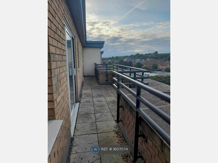 1 Bedroom Flat To Rent In Paveley Court, London, NW7