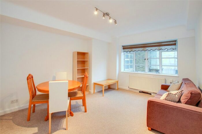 1 Bedroom Flat To Rent In Vicarage Gate, Kensington, London, W8