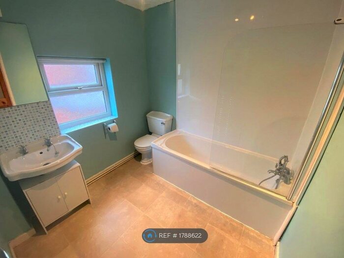 2 Bedroom Semi-Detached House To Rent In Bishopgate Street, Liverpool, L15