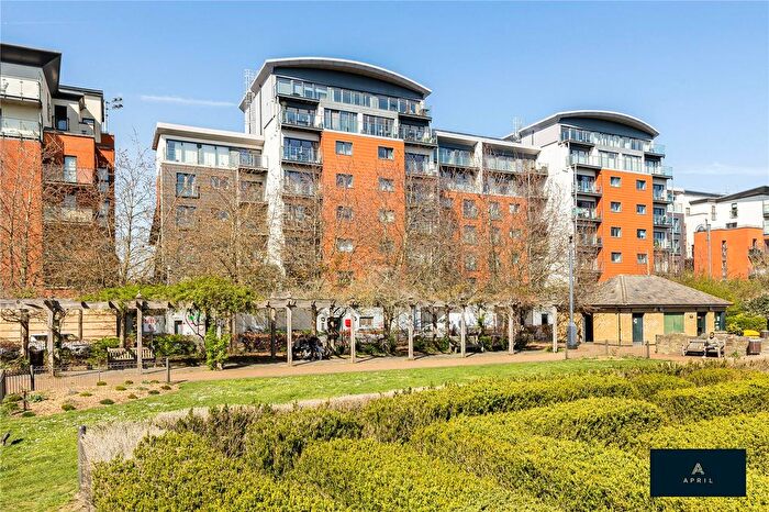 1 Bedroom Flat To Rent In Buckingham Road, London, E10