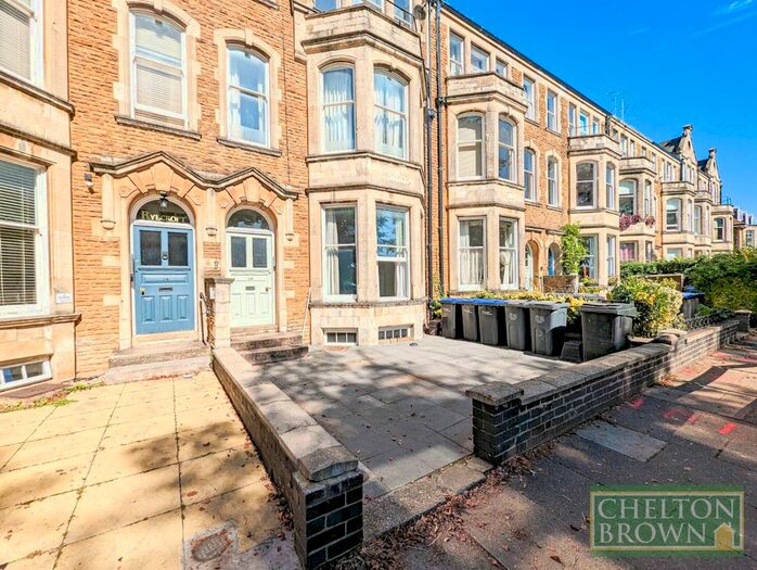 2 Bedroom Flat To Rent In St Georges Avenue, Northampton, NN2