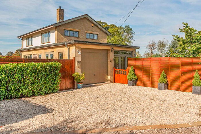 4 Bedroom Detached House For Sale In Leys Lane, Frome, Somerset, BA11