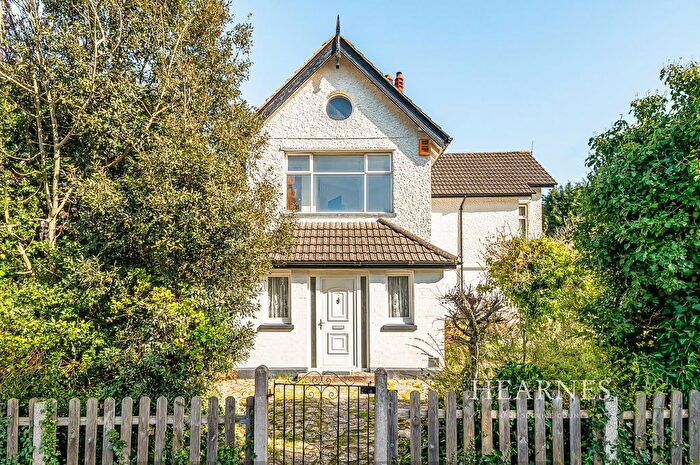 5 Bedroom Detached House For Sale In Howard Road, Queens Park, Bournemouth, BH8