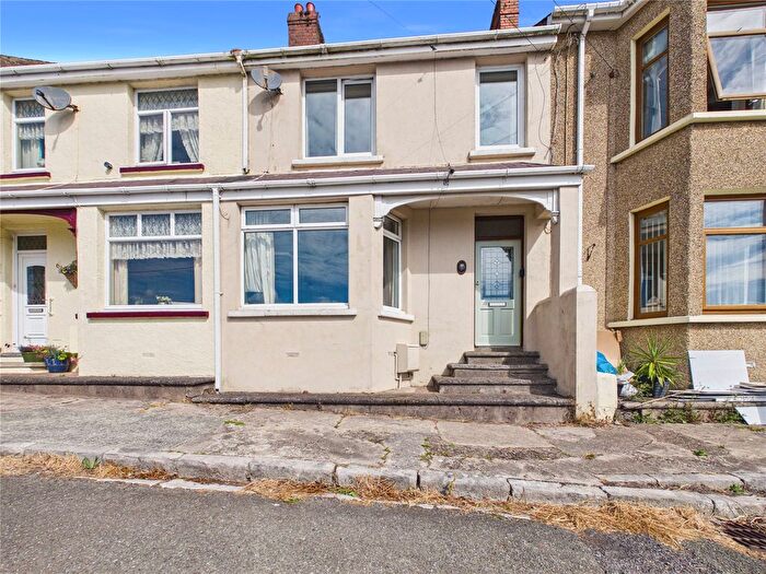 3 Bedroom Terraced House For Sale In Gwili Road, Hakin, Milford Haven, SA73