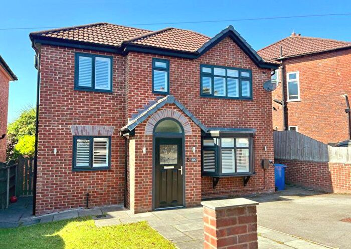 3 Bedroom Detached House For Sale In Central Drive, Romiley, SK6