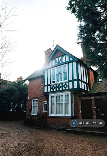 2 Bedroom Flat To Rent In Grasmere Court, Stratford-Upon-Avon, CV37