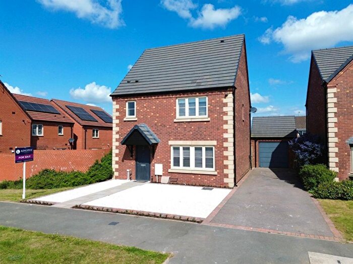 4 Bedroom Detached House For Sale In Ashbourne Way, Radford Semele, Leamington Spa, CV31