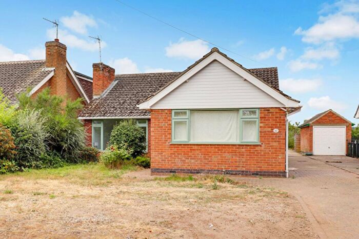 3 Bedroom Detached Bungalow For Sale In Park Lane, Sutton Bonington, LE12