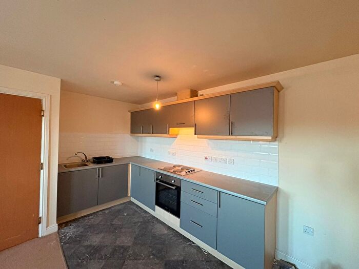 2 Bedroom Flat To Rent In Gas Street, Wigan, WN2