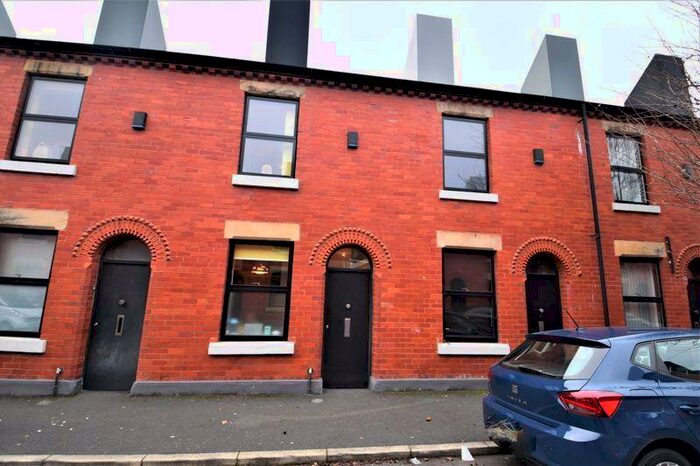 2 Bedroom Terraced House To Rent In Ash Street, Salford, M6