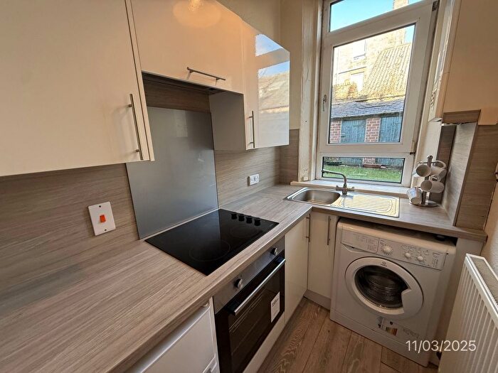 1 Bedroom Flat To Rent In Howburn Place, Ground Floor Right, Aberdeen, AB11