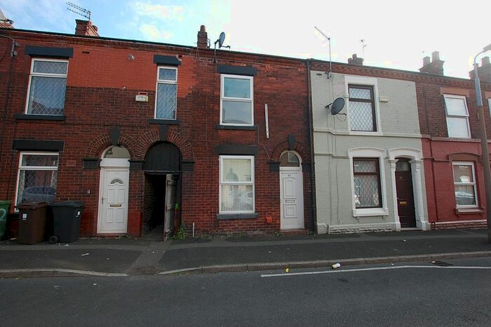 3 Bedroom Terraced House To Rent In Minto Street, Ashton-Under-Lyne, Lancashire, OL7