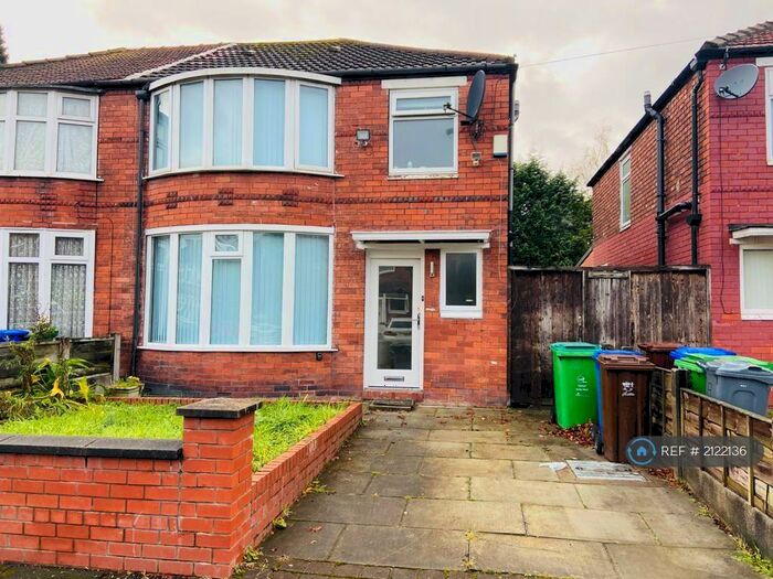 3 Bedroom Semi-Detached House To Rent In Fairholme Road, Manchester, M20