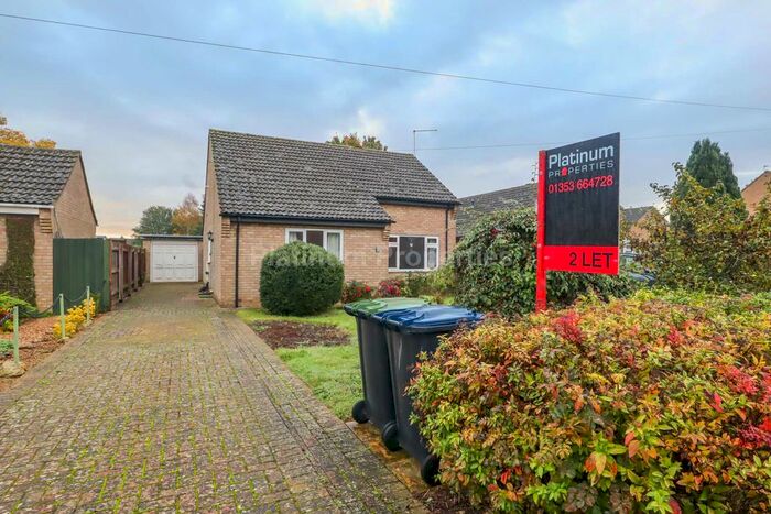 2 Bedroom Detached Bungalow To Rent In Bentham Way, Ely, CB6