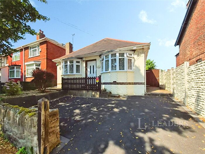 3 Bedroom Bungalow For Sale In Kingsway, Ilkeston, Derbyshire, DE7