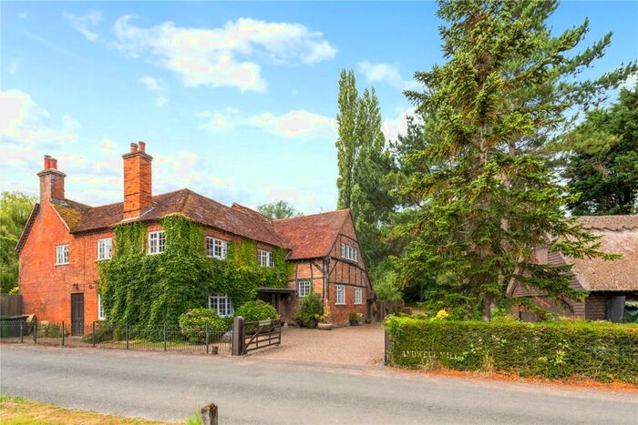 5 Bedroom Country House To Rent In Andwell, Hook, RG27