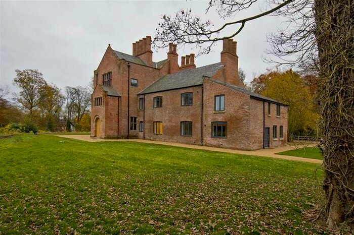 3 Bedroom Apartment To Rent In Bewsey Farm Close, Bewsey, Warrington, WA5