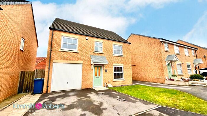 4 Bedroom Detached House For Sale In Dunnock Way, Easington Lane, Houghton Le Spring, Tyne And Wear, DH5