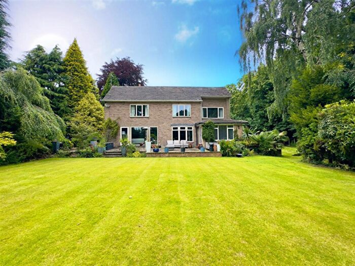 5 Bedroom Detached House To Rent In Abbey Lane, Sheffield, S11