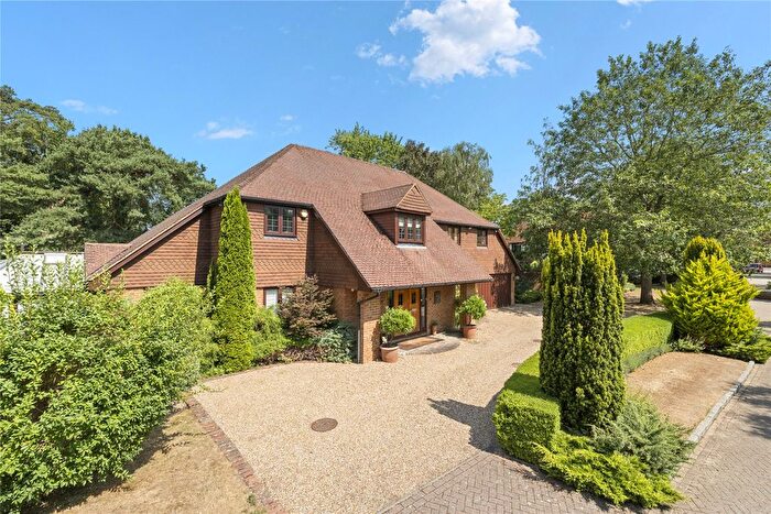 6 Bedroom Detached House For Sale In Queensgate, Fairmile Lane, Cobham, Surrey, KT11