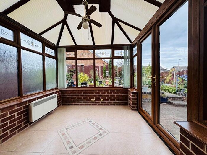 2 Bedroom Detached Bungalow For Sale In Hillside, Findern, Derby, DE65