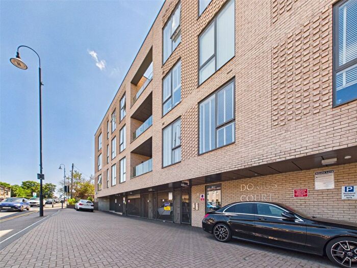 3 Bedroom Flat To Rent In Domus Court, Crayford, DA1