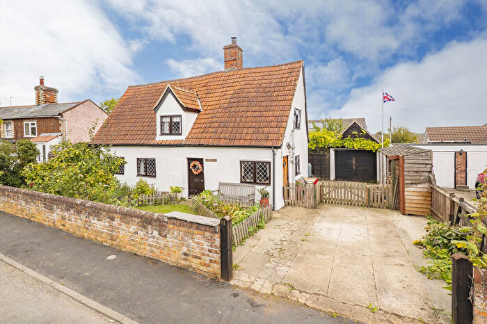 3 Bedroom Detached House For Sale In Glemsford, Sudbury, Suffolk, CO10