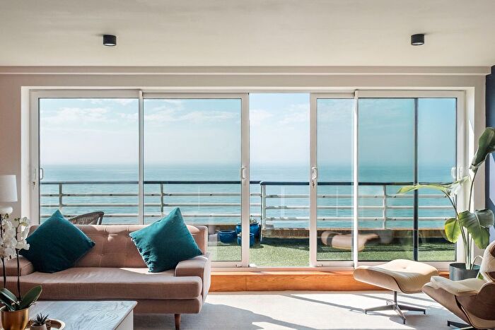 3 Bedroom Flat For Sale In The Penthouse, Sandgate, Kent, CT20