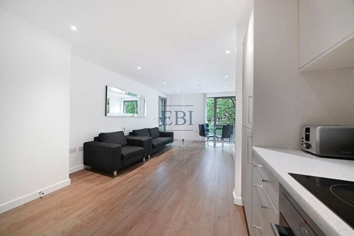1 Bedroom Flat To Rent In Palm House, Sancroft Street, Vauxhall, SE11