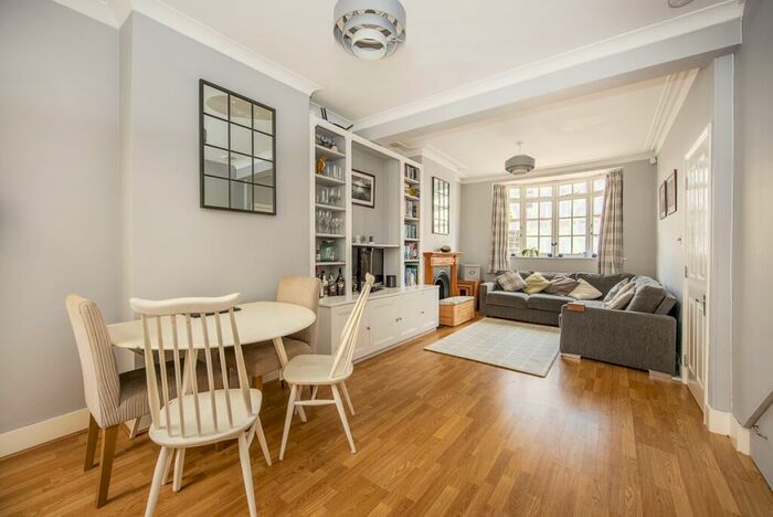 3 Bedroom Terraced House To Rent In Trehern Road London, SW14