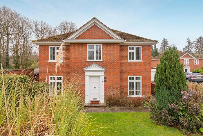 4 Bedroom Detached House To Rent In Dorian Drive, Ascot, SL5