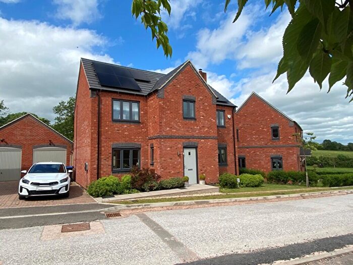 4 Bedroom Detached House For Sale In Meadowside View, Alton, ST10