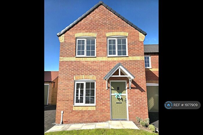 3 Bedroom Semi-Detached House To Rent In Harrier Drive, Worksop, S81