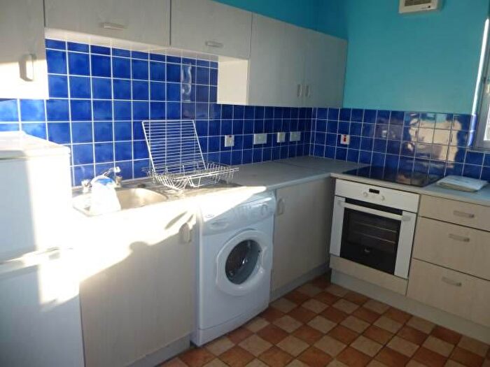 2 Bedroom Flat To Rent In Castle Terrace, Justice Gate, Aberdeen, AB11