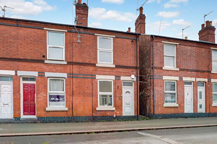 2 Bedroom End Of Terrace House For Sale In Litchfield Road, Sneinton, NG2
