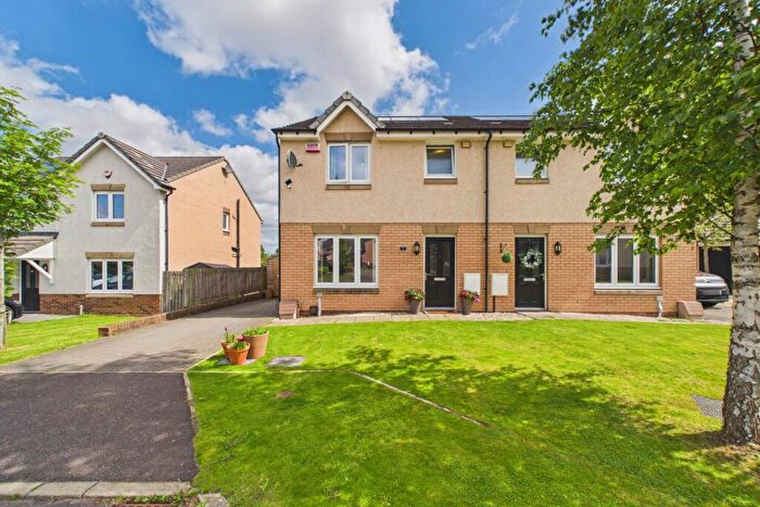 3 Bedroom Semi-Detached House For Sale In Buttercup Crescent, Cambuslang, G72