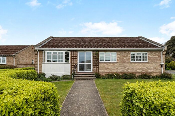 3 Bedroom Bungalow For Sale In The Orchard, Milford On Sea, Lymington, Hampshire, SO41